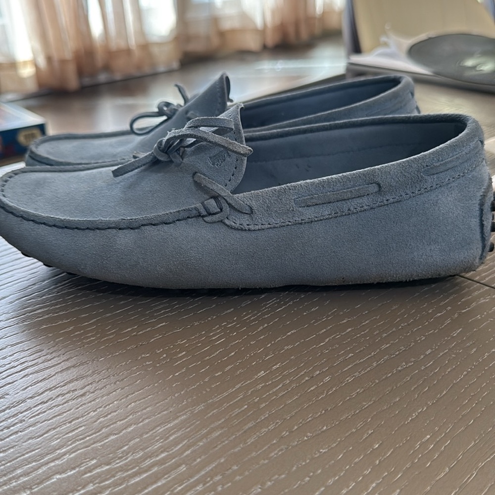Tod's light blue Suede Driving Moccasins with Bow Detail